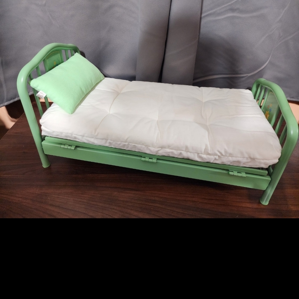 American Girl Kit's Day Bed